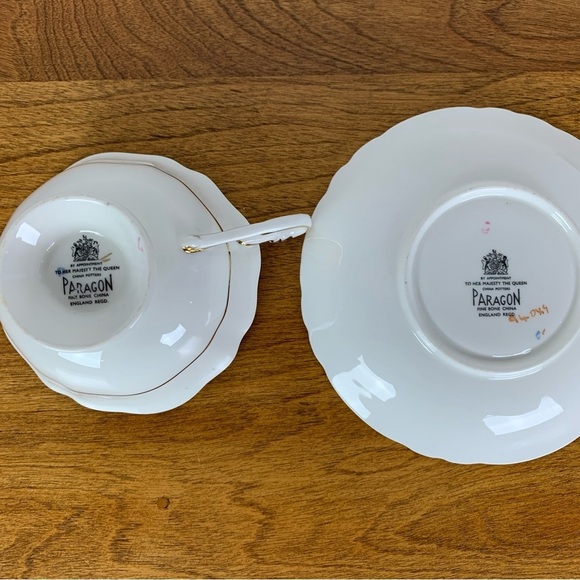 Paragon Teacup Saucer Set Mint Green Red White Roses Single Warrant Bone China - Picture 10 of 15